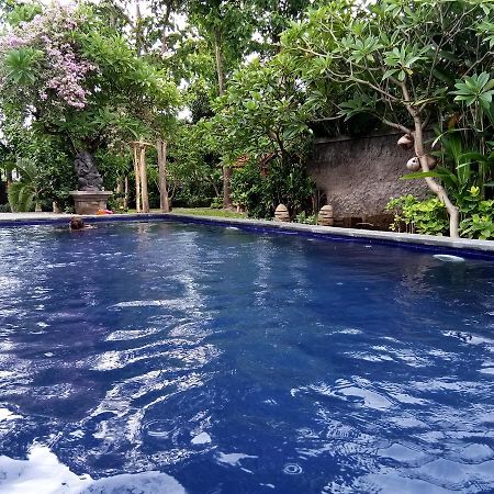 Van Karning Bungalow Pemuteran  Luaran gambar